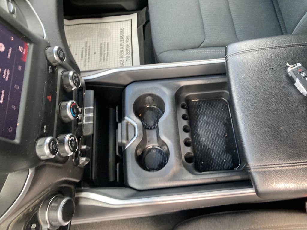 Used 2022 RAM 1500 Big Horn AWD/4WD image 30