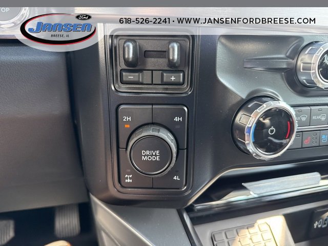 New 2025 Ford F350 Lariat w/ Black Appearance Package image 17