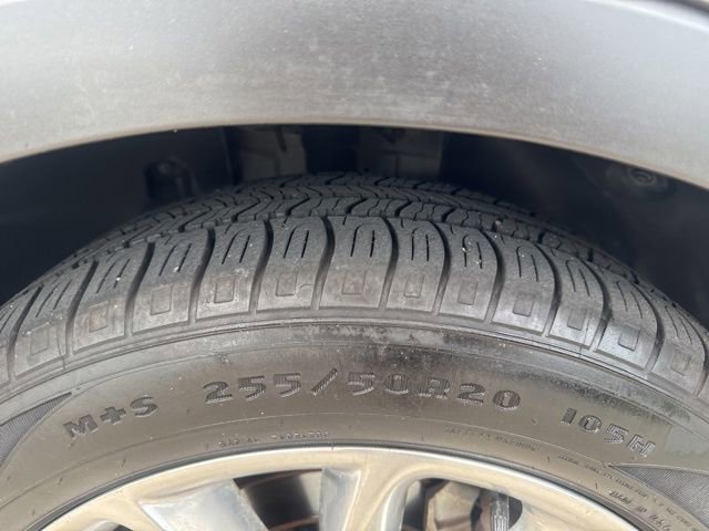 Used 2013 Ford Explorer XLT image 10