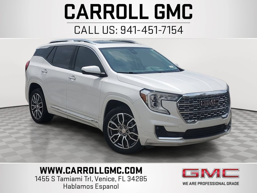 Used 2022 GMC Terrain Denali w/ Denali Premium Package