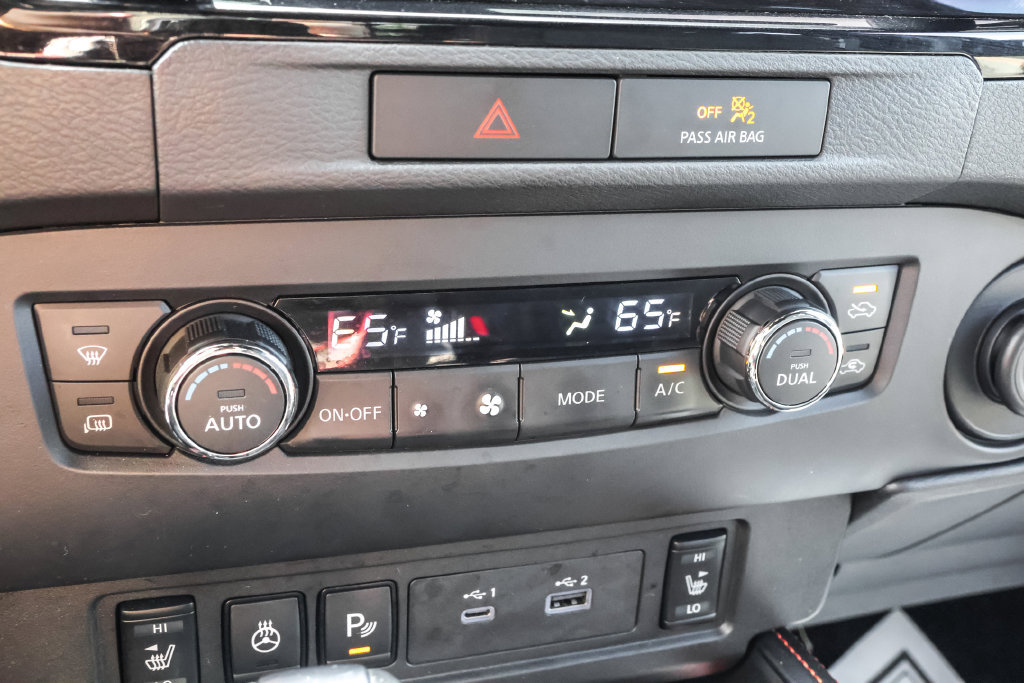 Used 2023 Nissan Frontier PRO-4X w/ Pro Convenience Package AWD/4WD image 26