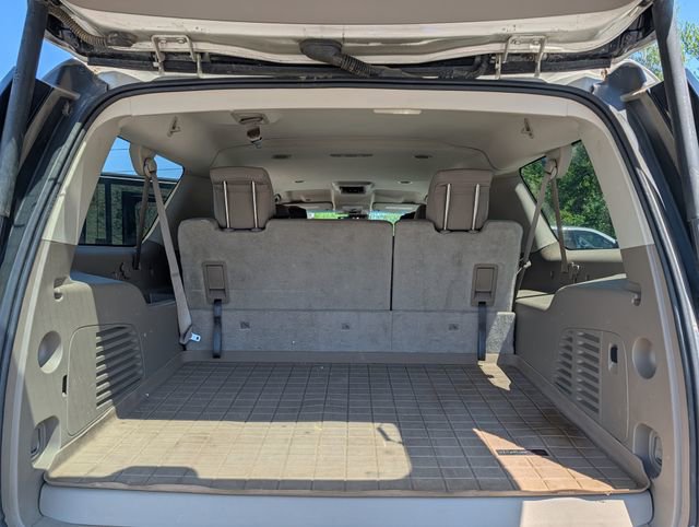Used 2015 GMC Yukon XL SLE w/ Convenience Package AWD/4WD image 14