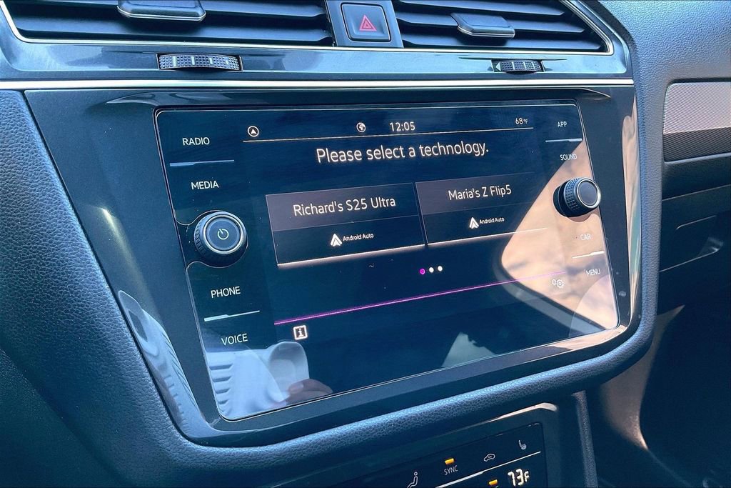 Used 2024 Volkswagen Tiguan SE R-Line image 26