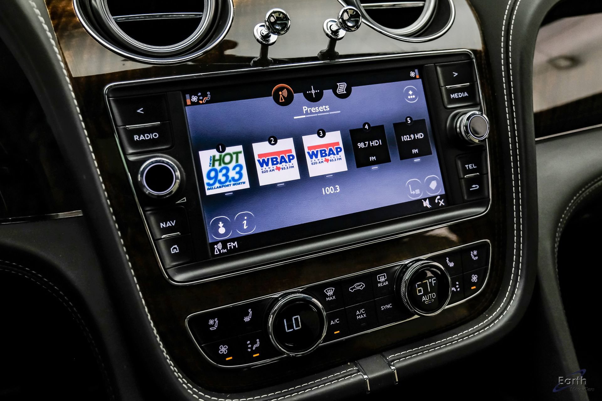 Used 2019 Bentley Bentayga image 70