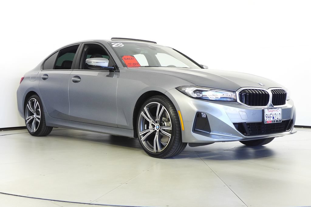 Used 2023 BMW 330i Sedan w/ Premium Package RWD image 4