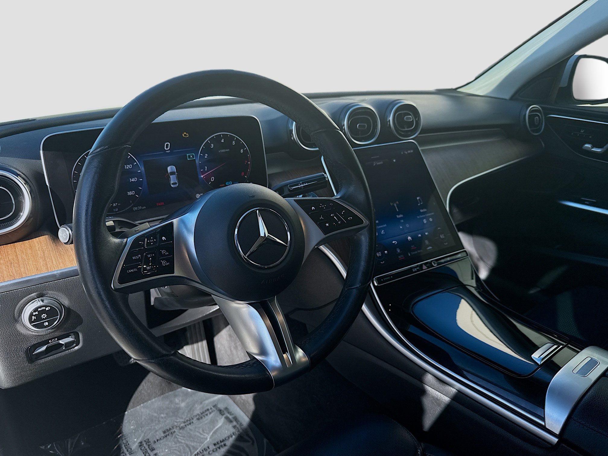 Used 2022 Mercedes-Benz C 300 Sedan image 9