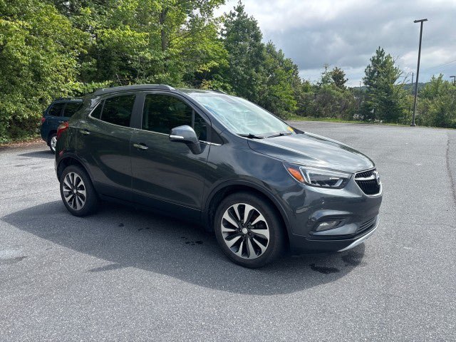Used 2017 Buick Encore Essence FWD image 9