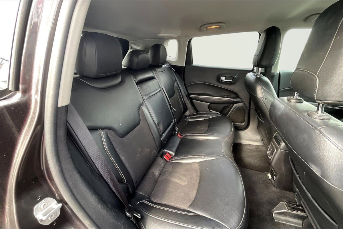 Used 2019 Jeep Compass Latitude w/ Popular Equipment Group image 27