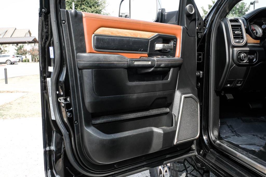 Used 2019 RAM 2500 Limited AWD/4WD image 39