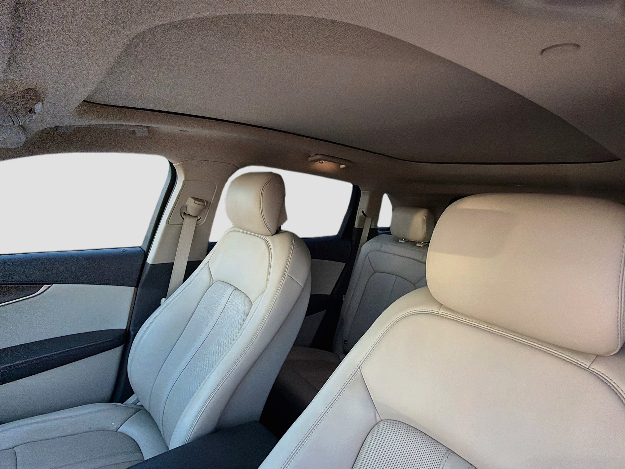 Used 2020 Lincoln Nautilus Reserve w/ Equipment Group 201A FWD image 26