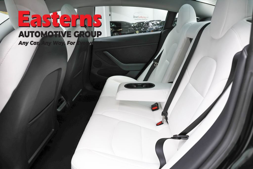 Used 2023 Tesla Model 3 Standard Range image 17