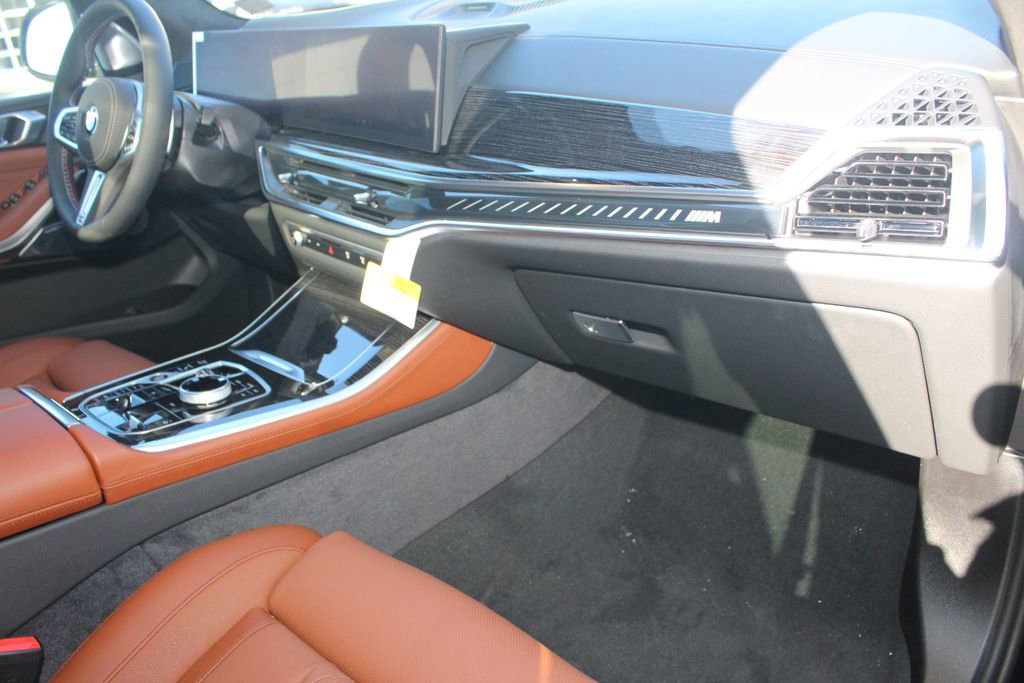 New 2026 BMW X5 M60i image 24