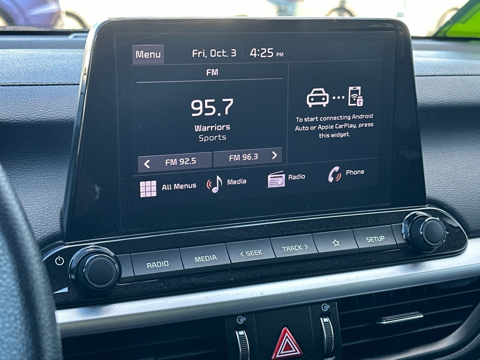 Certified 2024 Kia Forte LXS image 17