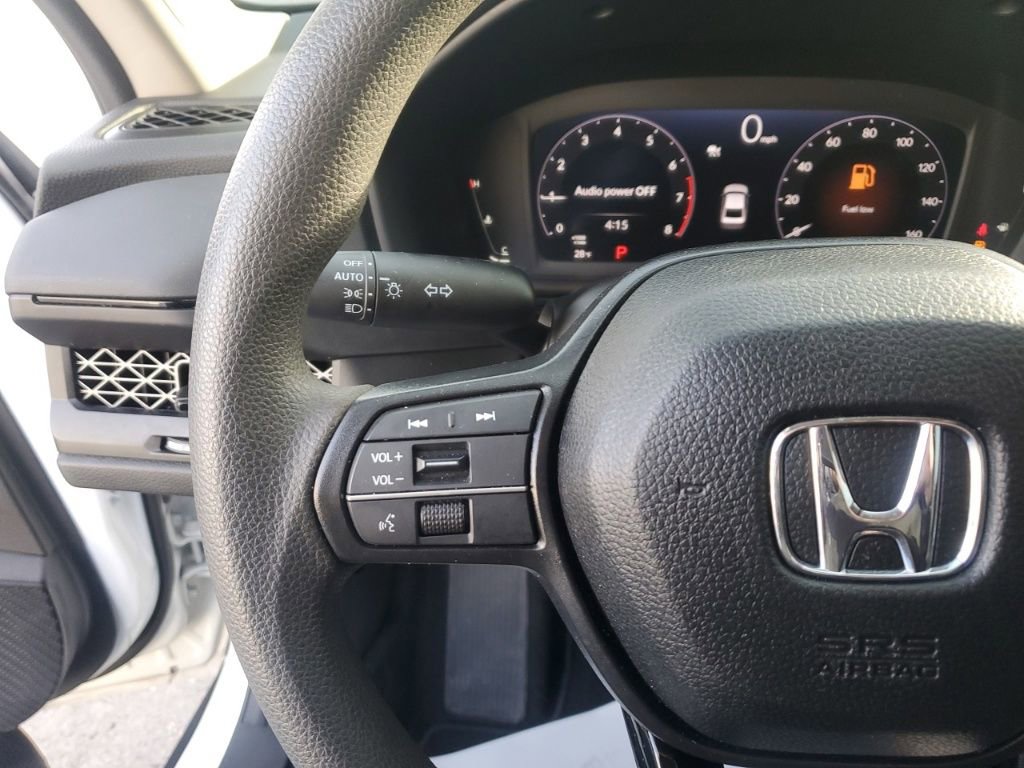 Used 2025 Honda Accord LX image 15