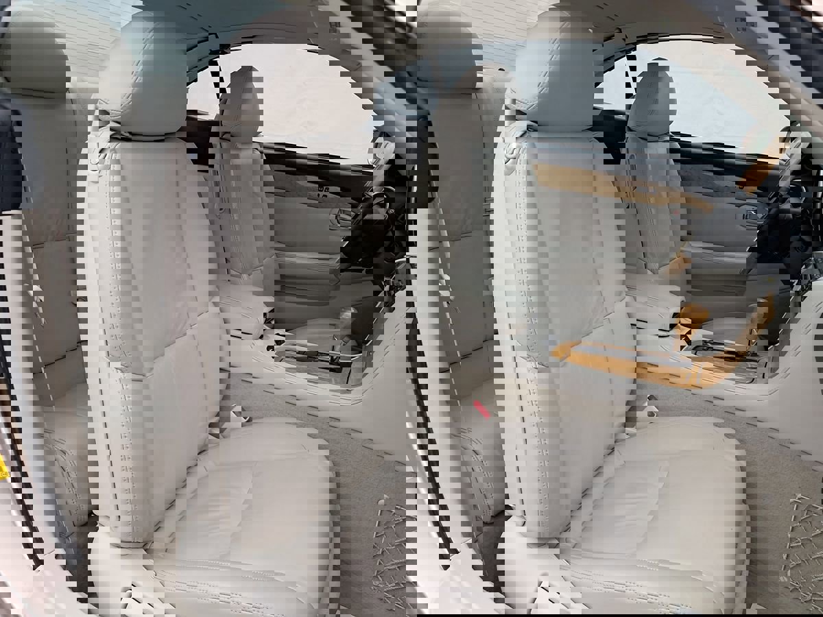 Used 2002 Lexus SC 430 Convertible image 29