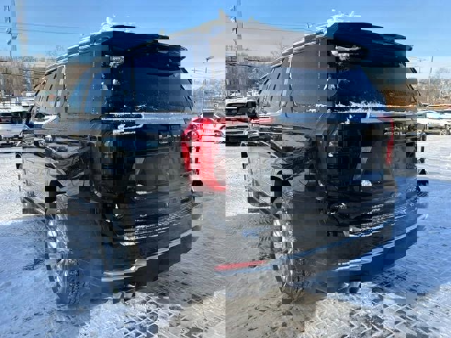 New 2026 GMC Yukon Denali w/ Denali Reserve Package image 8