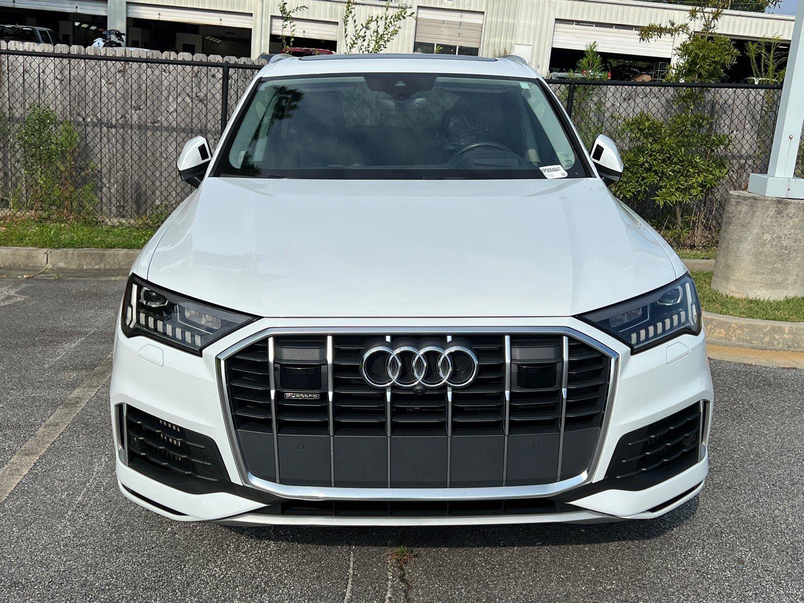 Used 2023 Audi Q7 3.0T Prestige w/ Prestige Package AWD/4WD image 2