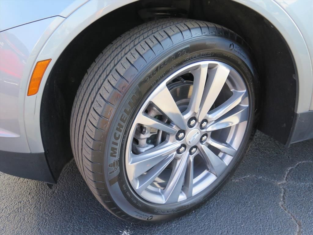 Used 2025 Cadillac XT5 Premium Luxury image 25