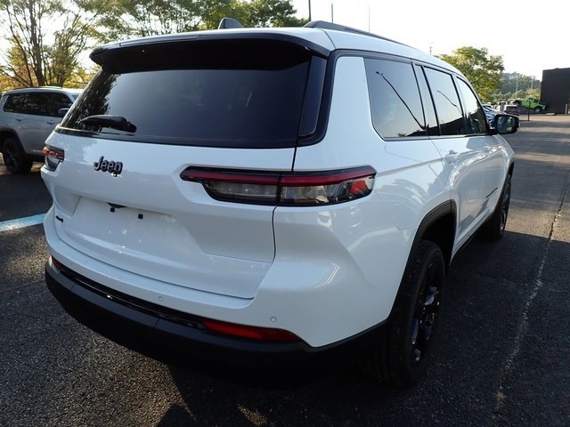 New 2025 Jeep Grand Cherokee L Altitude image 7