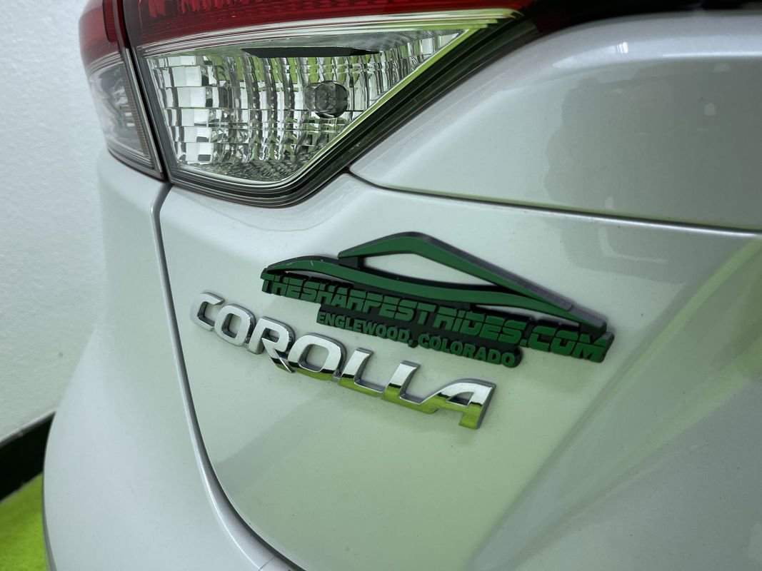 Used 2022 Toyota Corolla LE FWD image 12