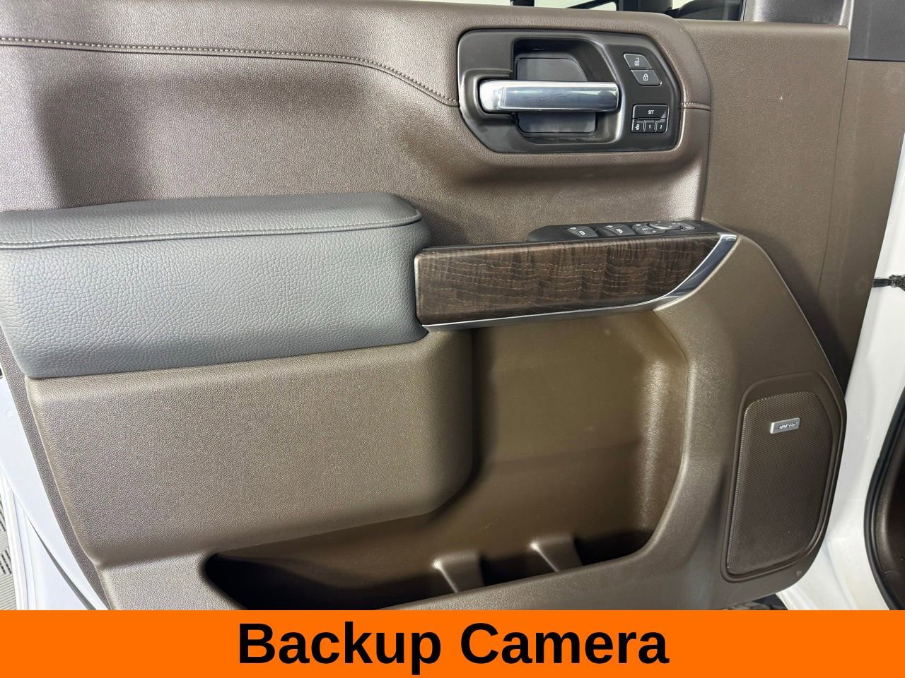 Used 2022 GMC Sierra 2500 Denali w/ Denali Ultimate Package image 10