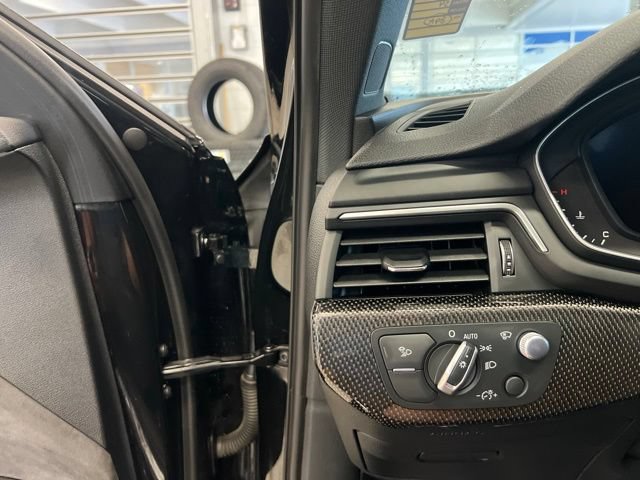 Used 2019 Audi S4 Prestige w/ Prestige Package AWD/4WD image 11