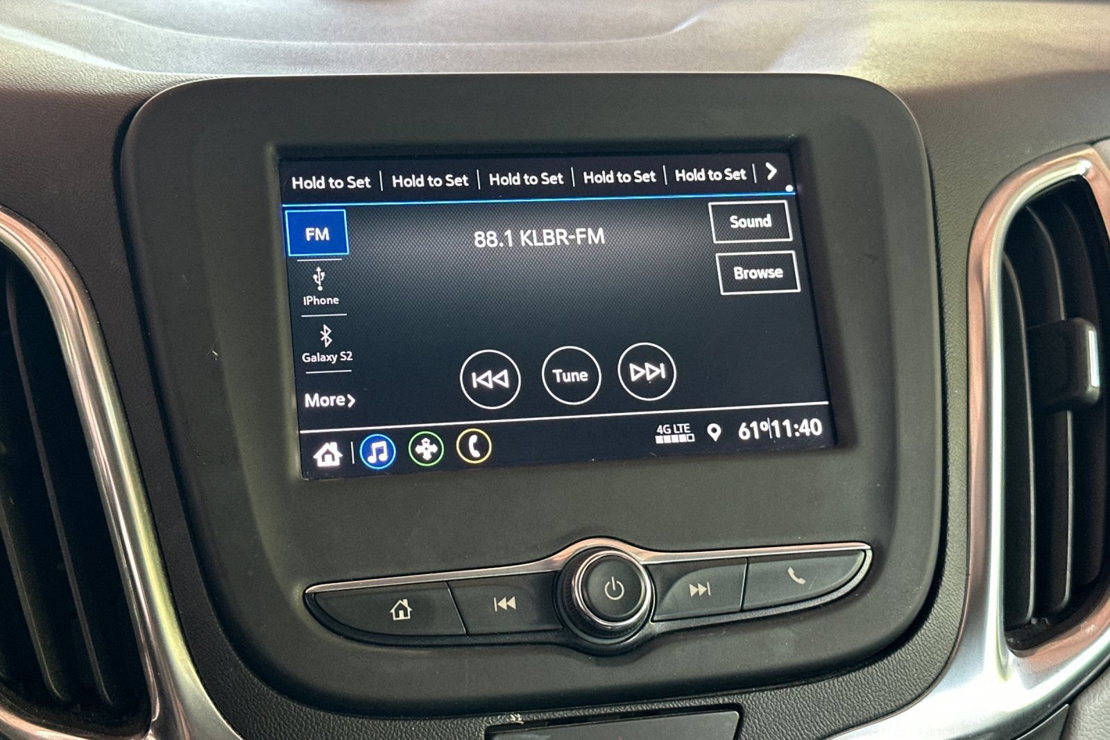 Used 2021 Chevrolet Equinox LS w/ LS Convenience Package AWD/4WD image 18