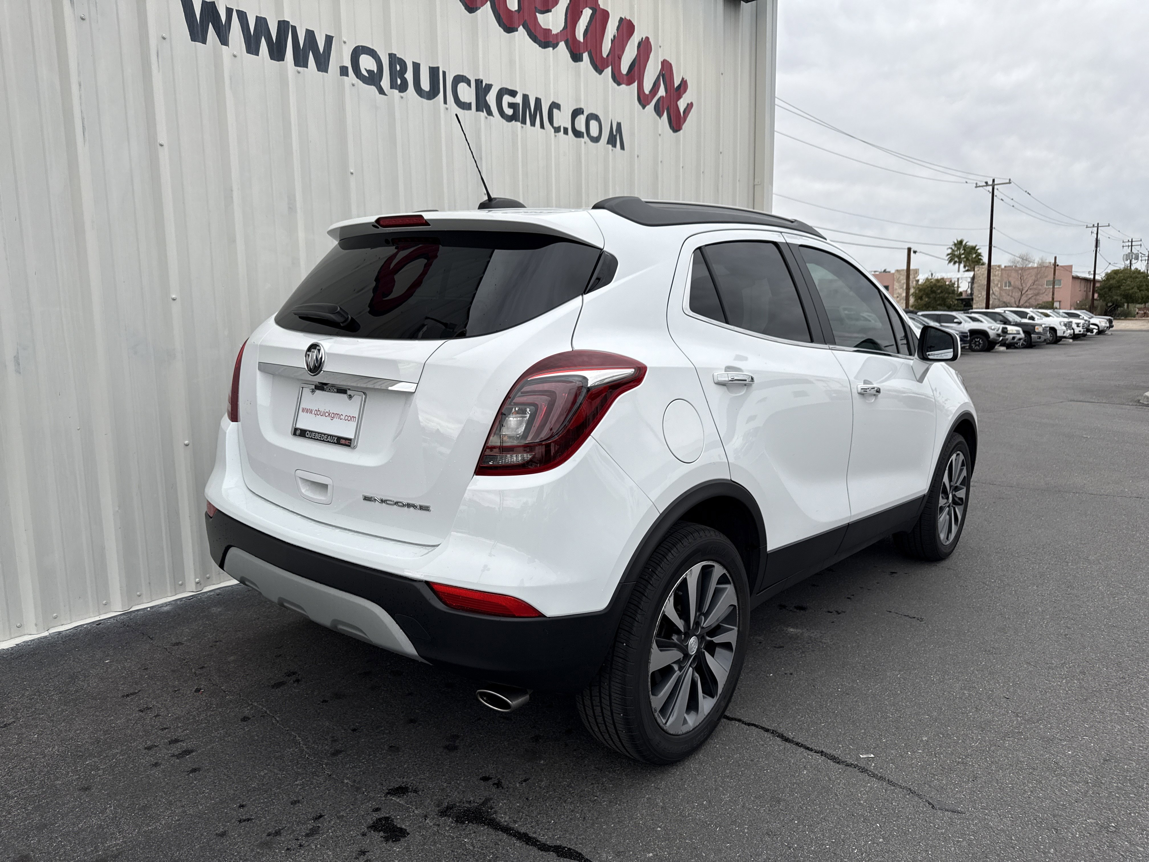 Used 2021 Buick Encore Preferred image 23