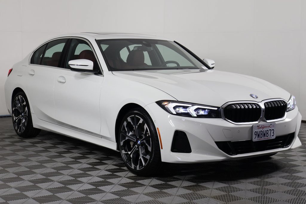Certified 2026 BMW 330i Sedan w/ Premium Package RWD image 3