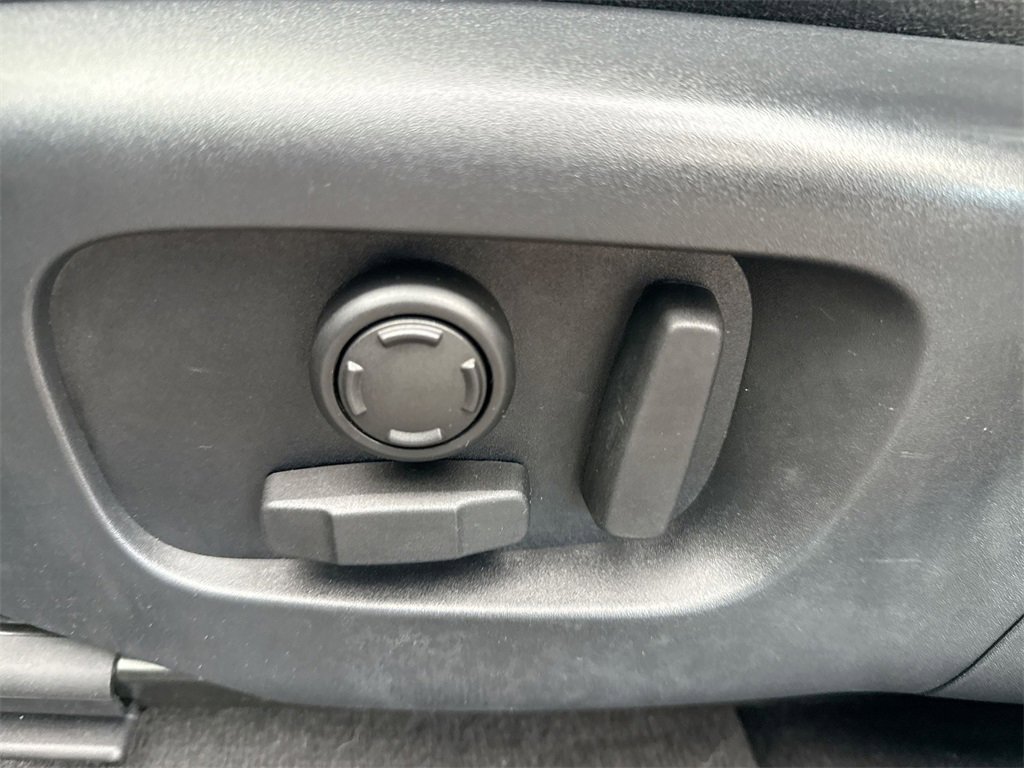 Used 2020 Land Rover Range Rover Evoque SE image 14