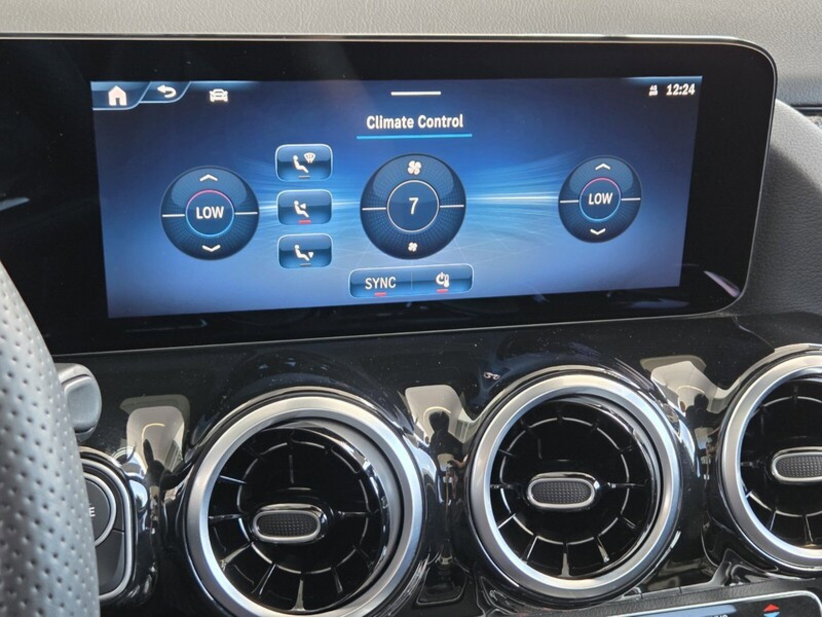 Certified 2026 Mercedes-Benz GLA 250 image 32