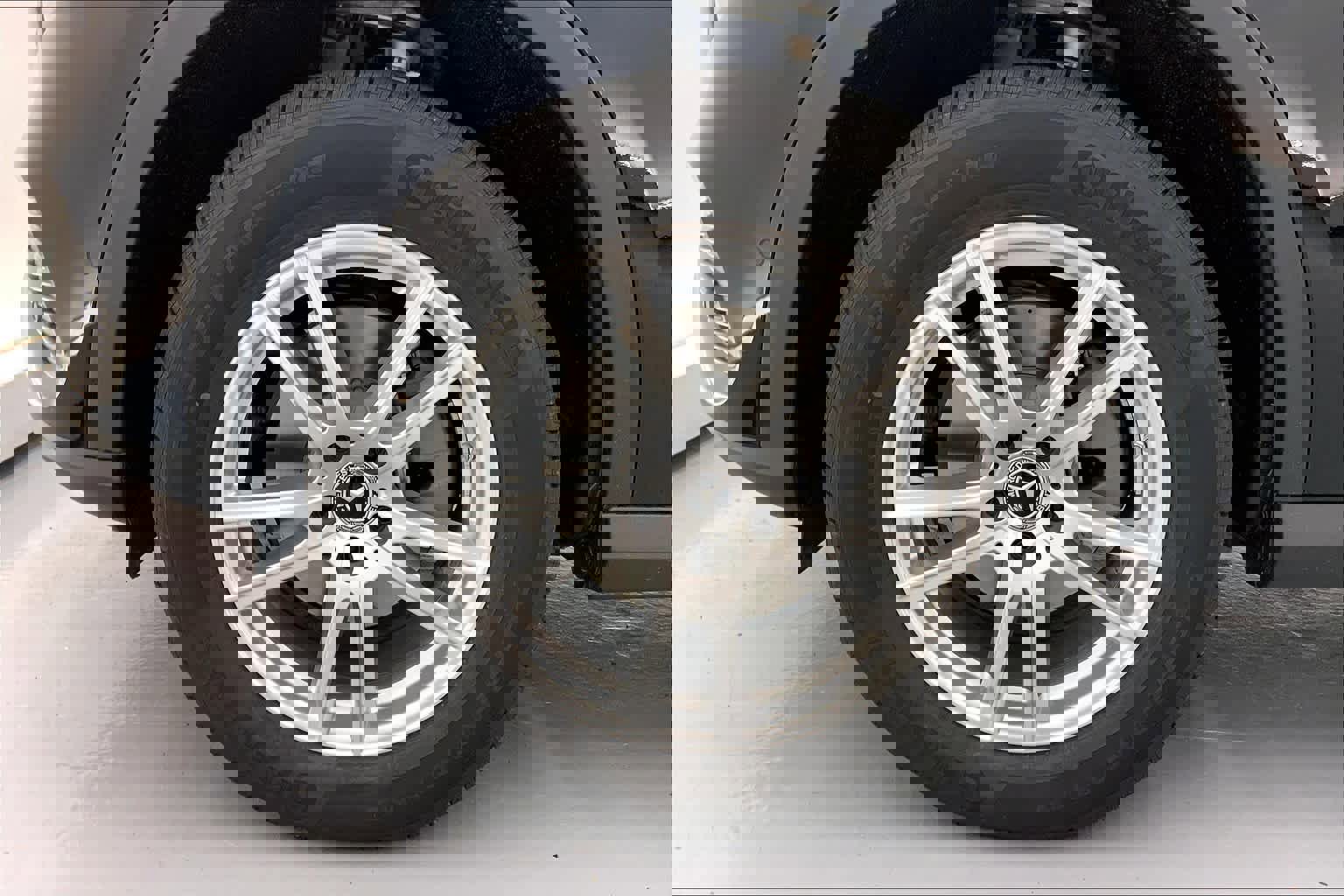 Used 2025 Mercedes-Benz GLC 300 image 16