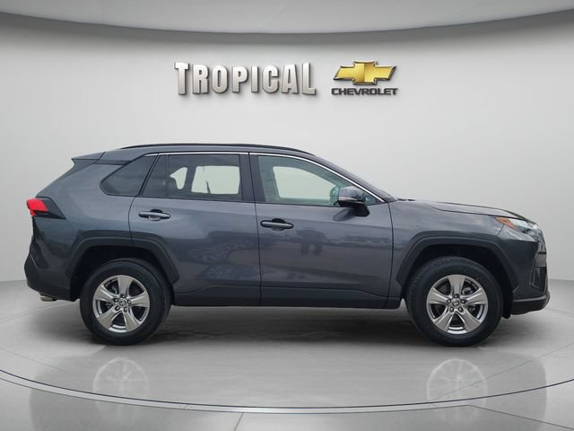 Used 2023 Toyota RAV4 XLE w/ Convenience Package FWD image 6
