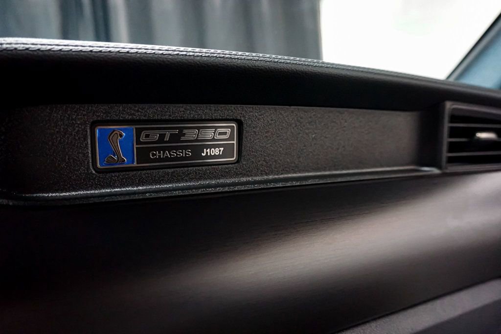 Used 2018 Ford Mustang Shelby GT350 w/ Convenience Package image 83