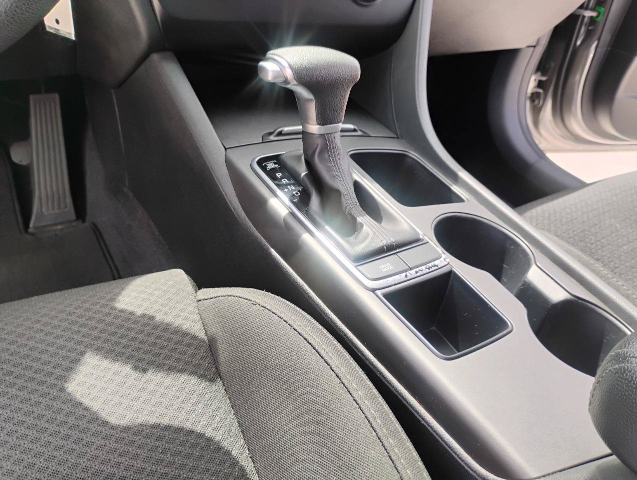 Used 2017 Kia Optima LX FWD image 59
