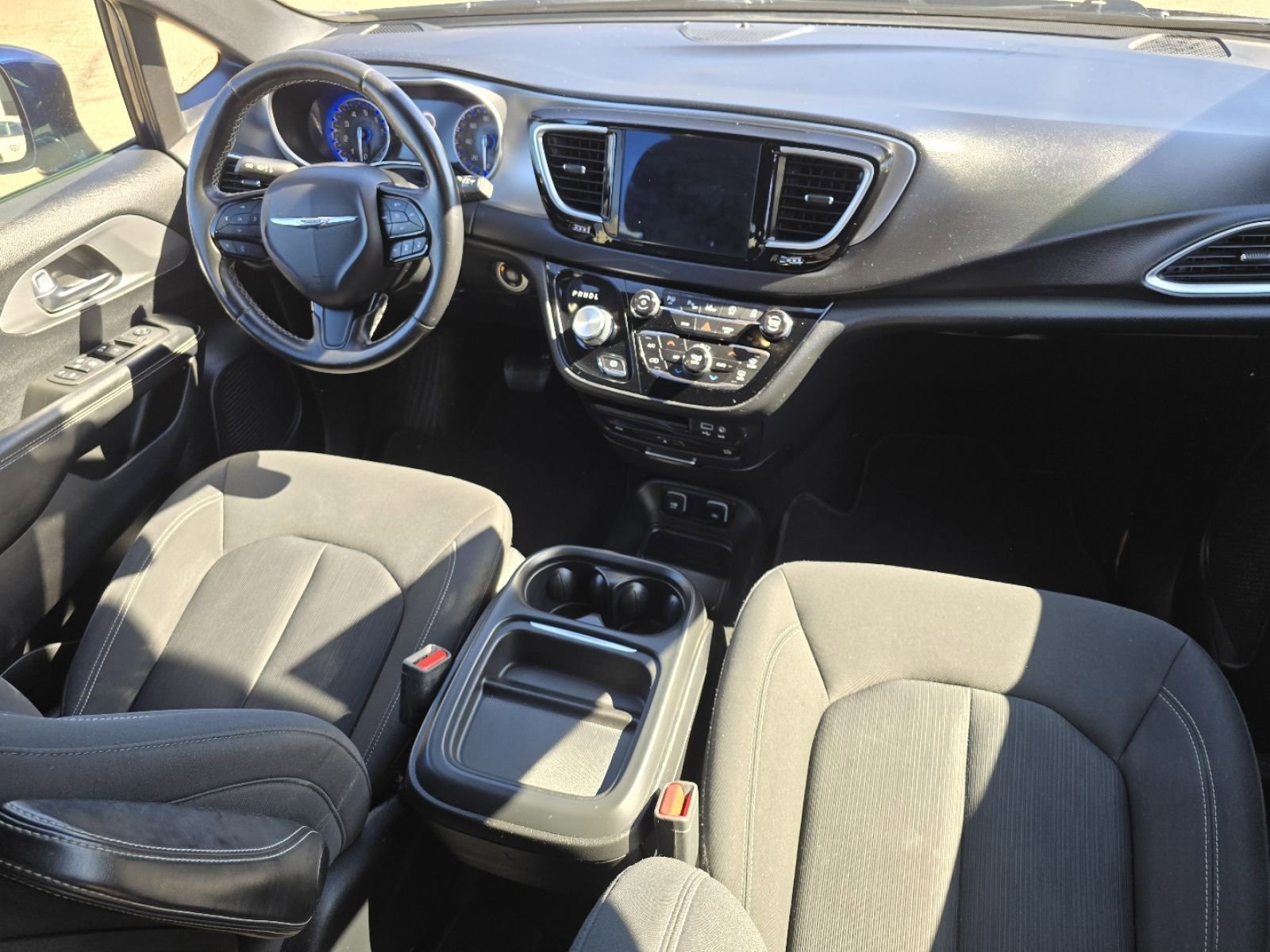 Used 2019 Chrysler Pacifica Touring Plus w/ Advanced Safetytec Group image 20