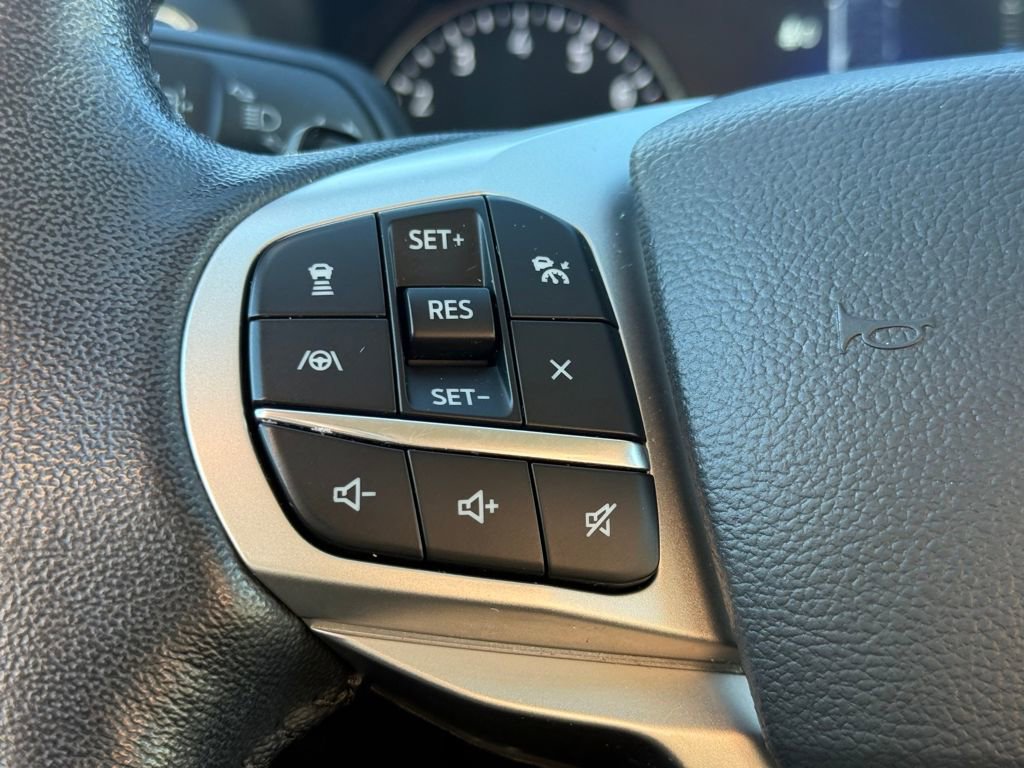 Certified 2021 Ford Explorer XLT w/ Equipment Group 202A image 15