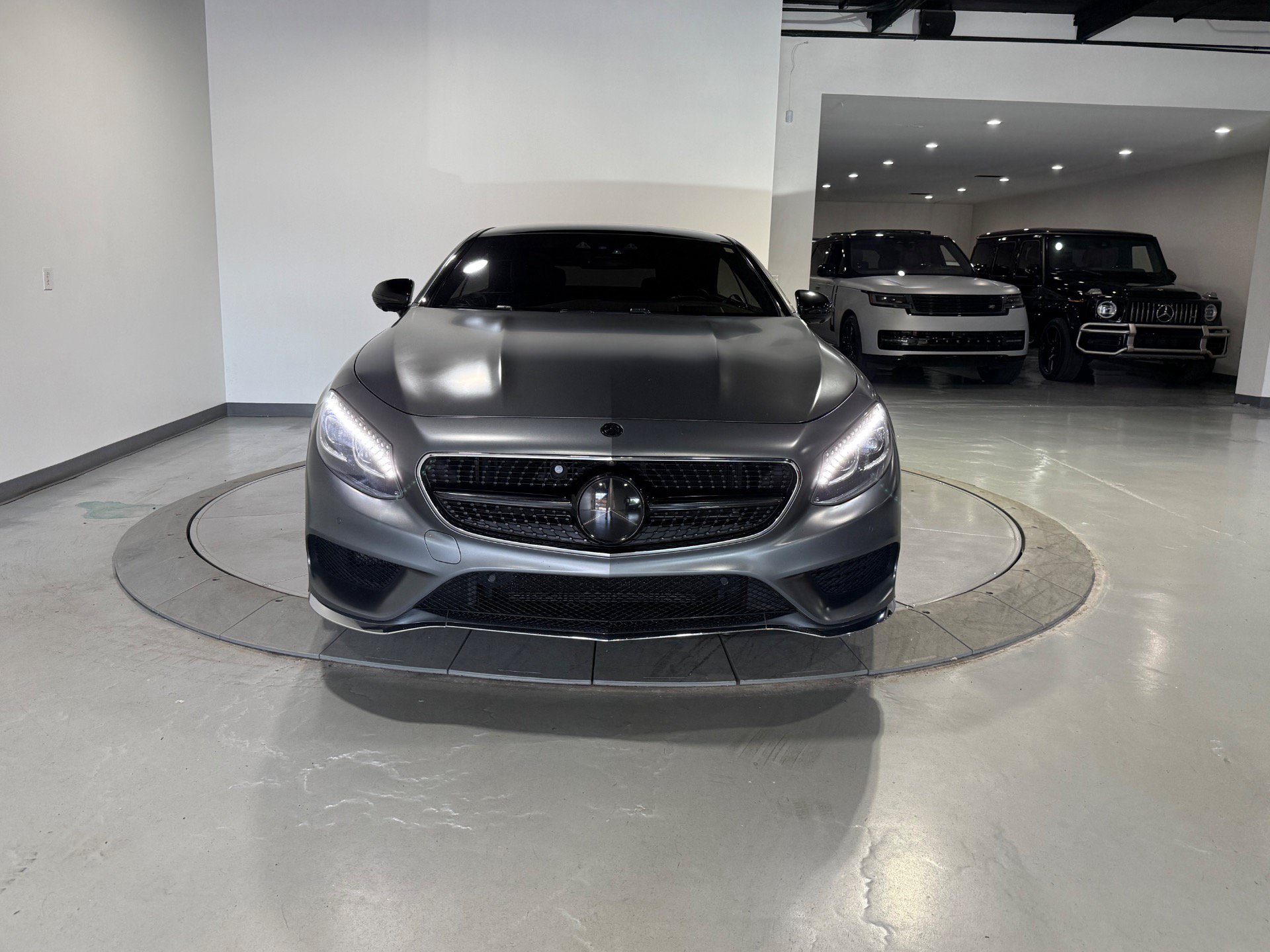 Used 2017 Mercedes-Benz S 550 4MATIC Coupe image 7