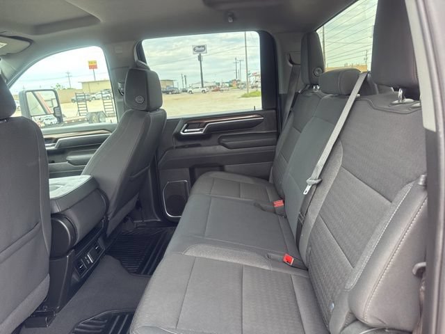Used 2025 Chevrolet Silverado 2500 LT w/ Convenience Package AWD/4WD image 17