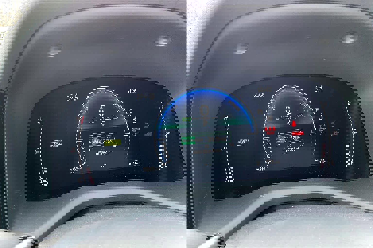 Used 2025 Toyota Camry SE image 25