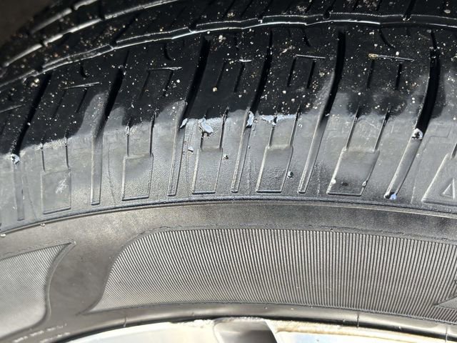 Used 2020 GMC Terrain SLT image 29