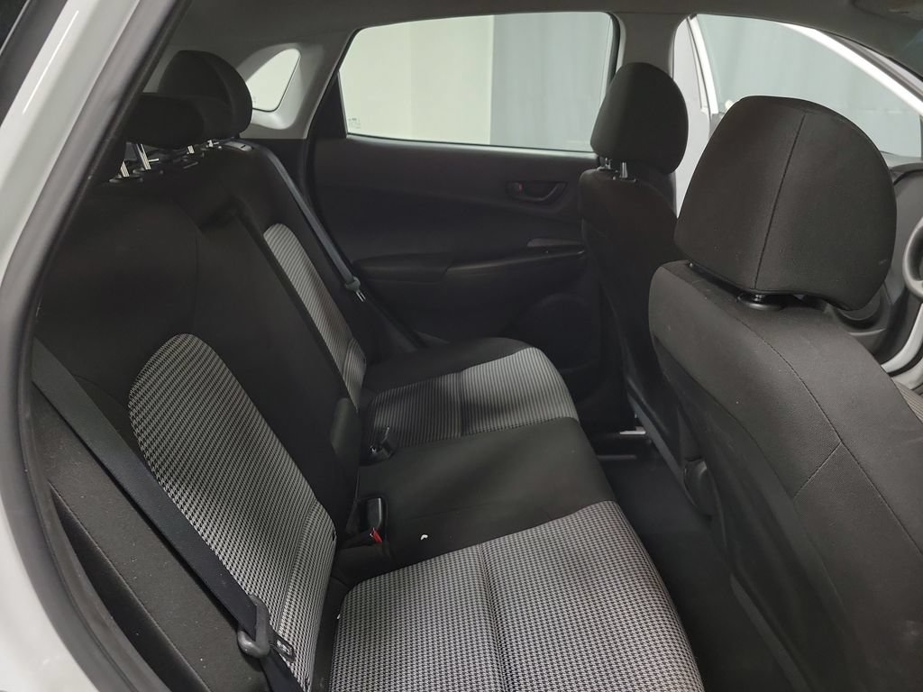 Used 2022 Hyundai Kona SE AWD/4WD image 21