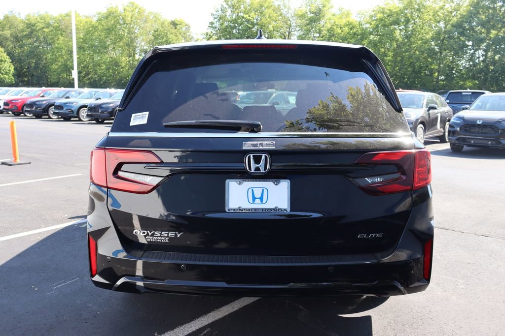 Used 2026 Honda Odyssey Elite image 4