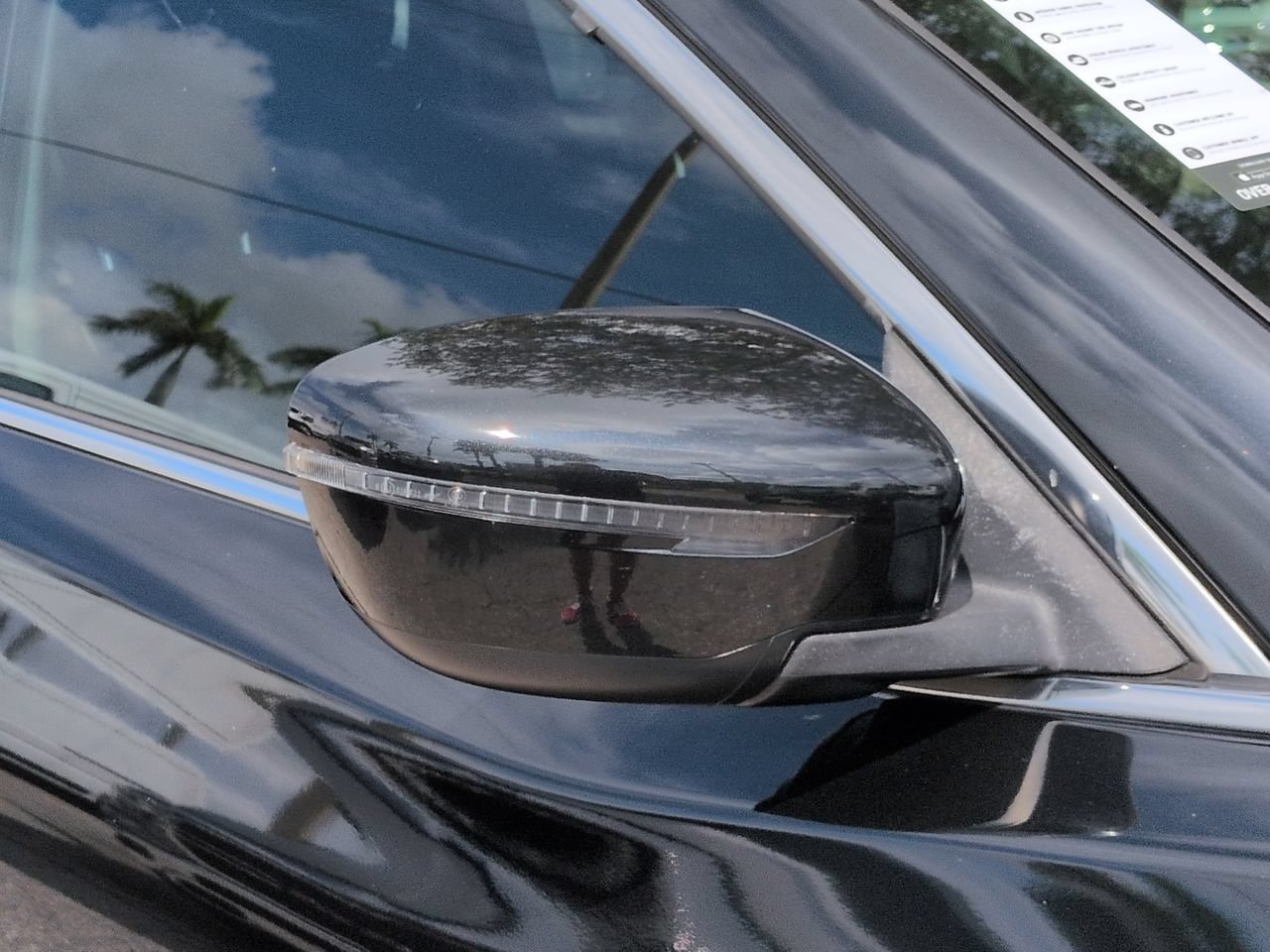 Used 2019 Nissan Rogue S w/ Special Edition Package FWD image 12