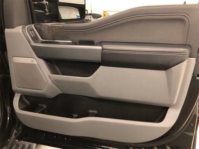 Used 2023 Ford F250 XLT w/ Black Appearance Package image 35