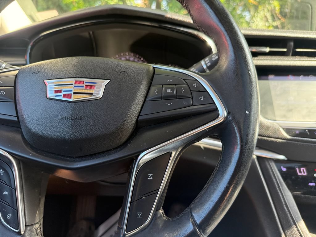 Used 2019 Cadillac XT5 Luxury FWD image 23
