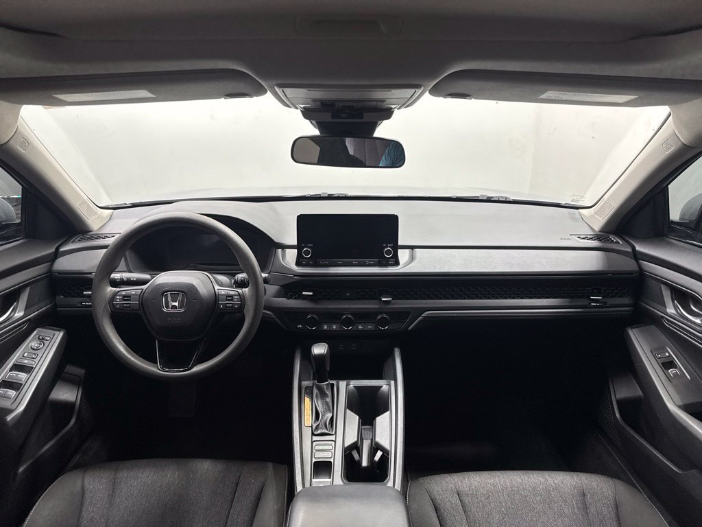 Used 2023 Honda Accord EX image 18