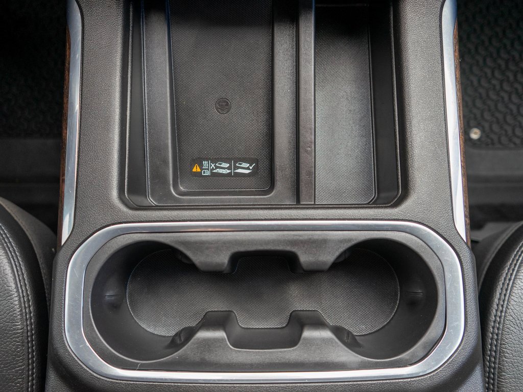 Used 2021 GMC Sierra 3500 Denali w/ Denali Ultimate Package image 30