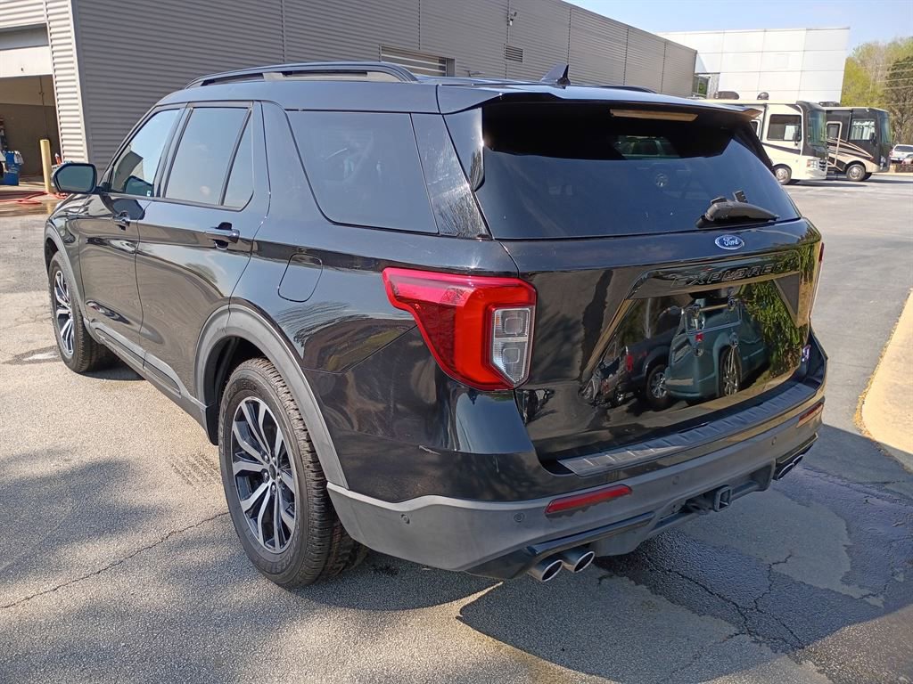 Used 2020 Ford Explorer ST image 3