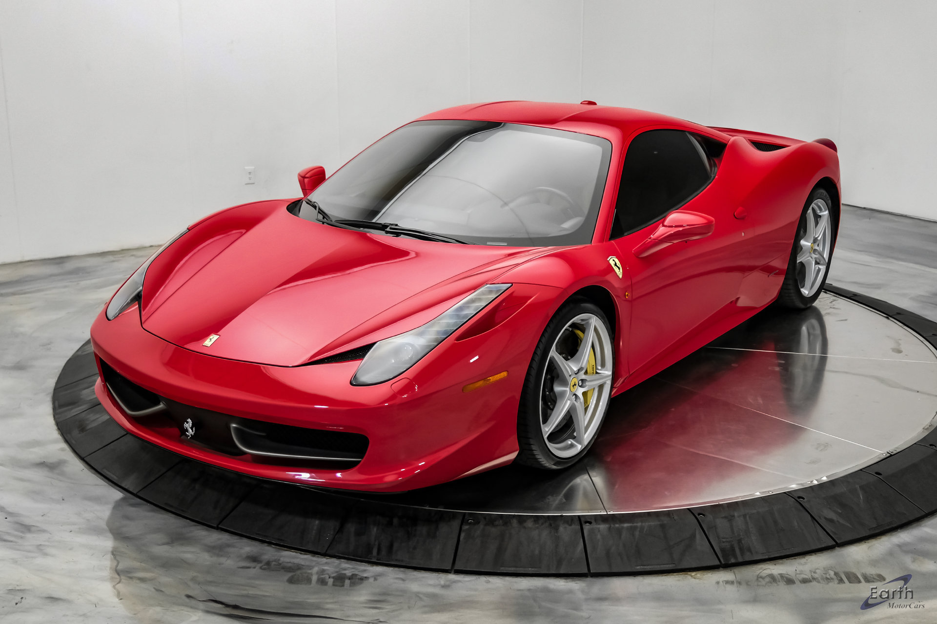 Used 2014 Ferrari 458 Italia Coupe RWD image 6